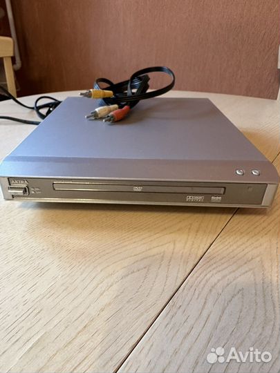 DVD плеер Akira бу
