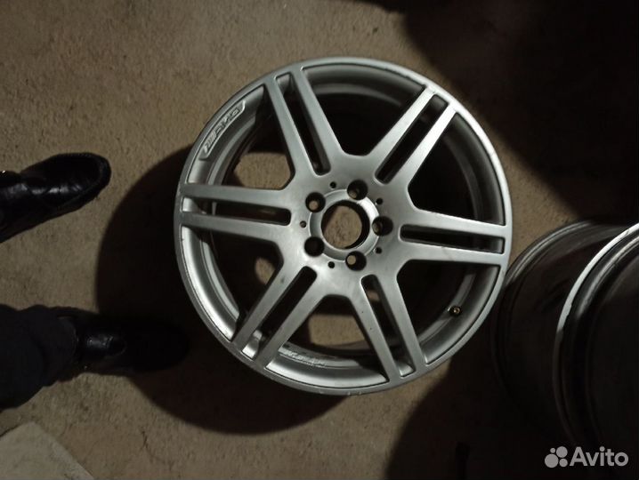 Разноширокие(задние) диски на Мерседес Е212