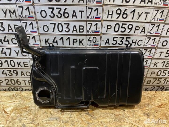 Топливный бак Chevrolet Niva 2011