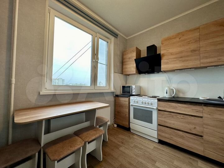 1-к. квартира, 37 м², 10/10 эт.