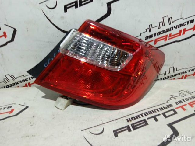Фонарь toyota daihatsu altis camry ACV51 ASV50 AVV