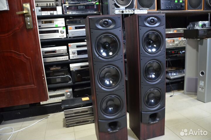 Большие напольники Wharfedale Xarus 5000