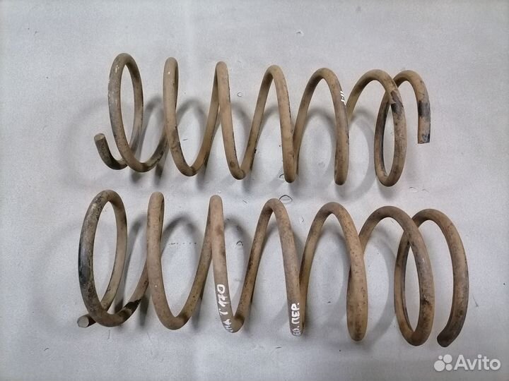 Пружина передняя Toyota Corona AT 170 1989-1993