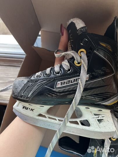 Хоккейные коньки bauer