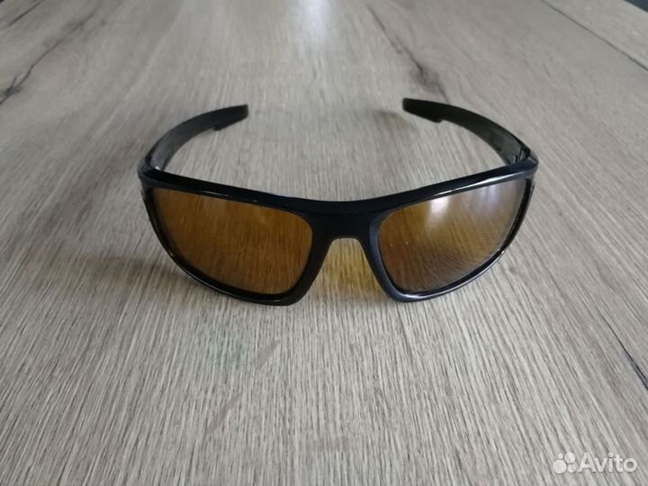 Очки с желтыми линзами