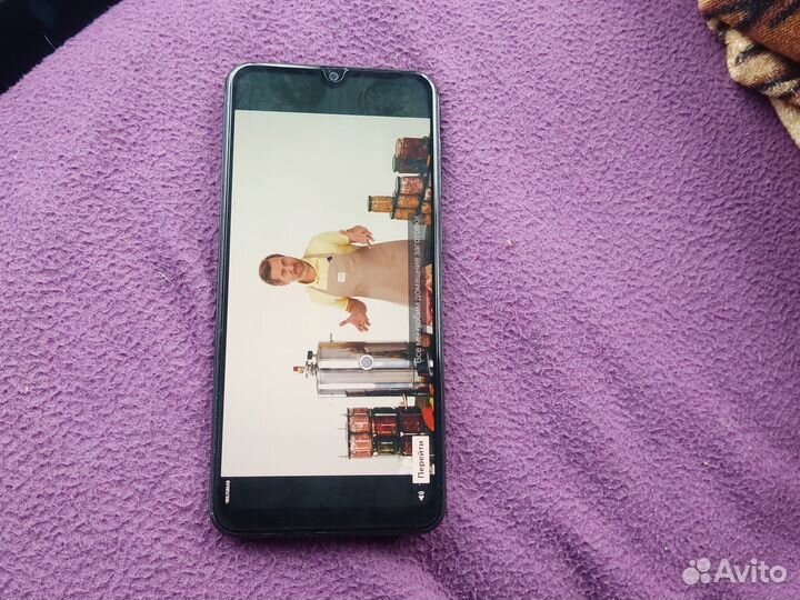 Samsung Galaxy A50, 4/64 ГБ