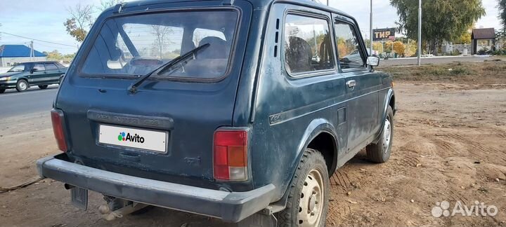 LADA 4x4 (Нива) 1.7 МТ, 2002, 265 000 км