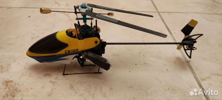 Радиоуправляемый вертолет