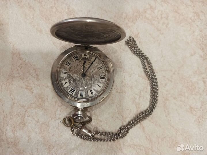 Часы карманные молния