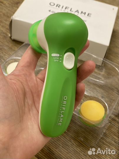 Oriflame Массажер лица