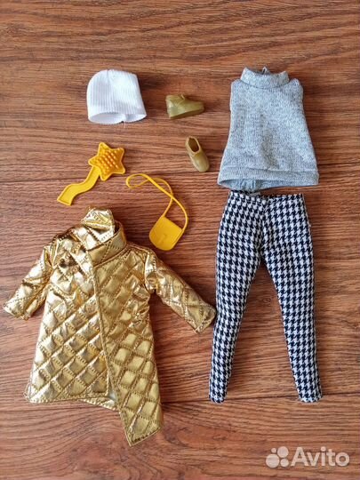 Одежда для Барби пышки, обувь.новая