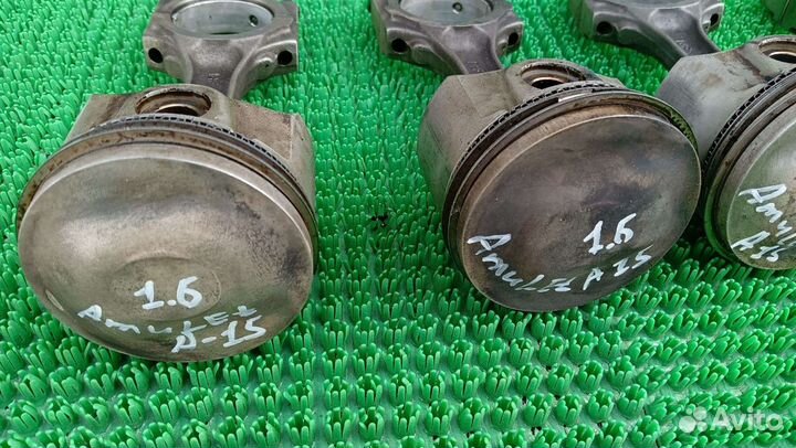 Поршень с шатуном Chery Amulet A15 1.6