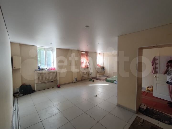 1-к. квартира, 50,1 м², 1/4 эт.