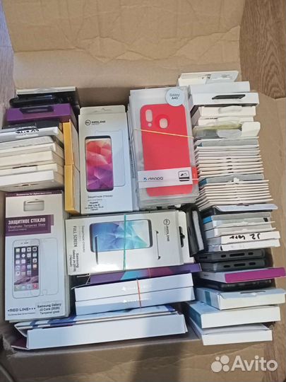 Чехлы, защитные стекла/ пленки