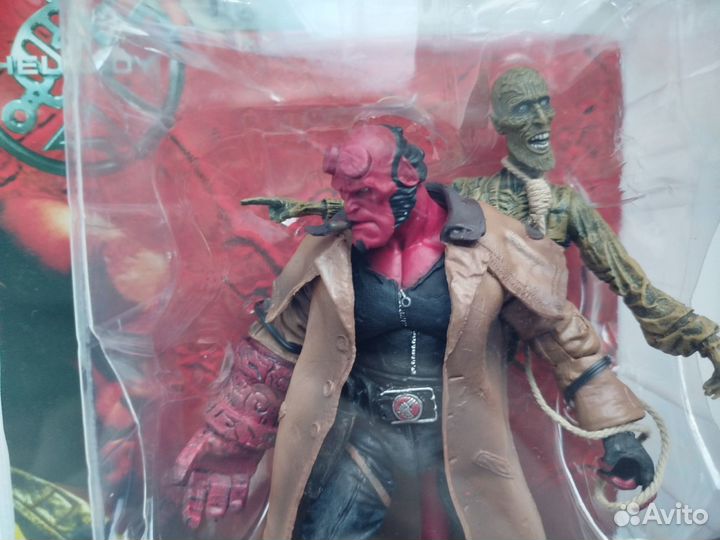 Фигурка Hellboy (Mezco) #2