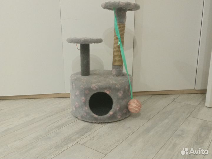 Домик для кошки с когтеточкой бу