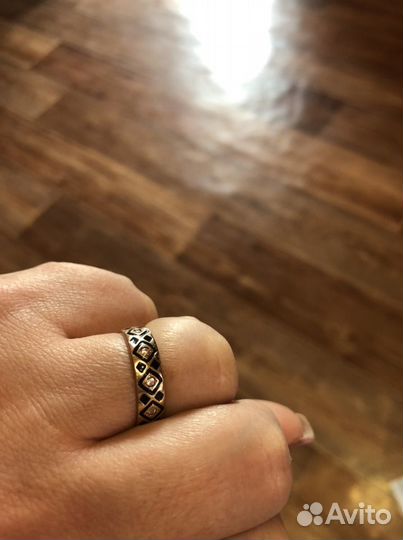 Серебряное кольцо