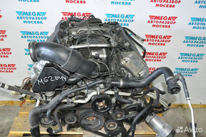 Двигатель M62B44