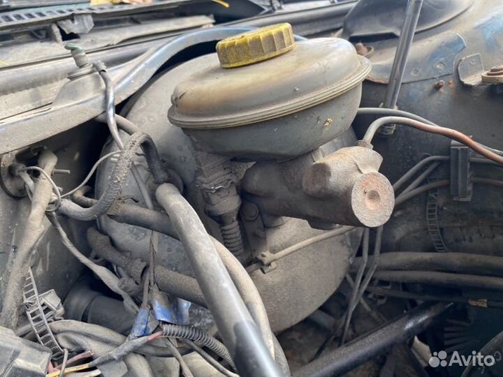 Главный тормозной цилиндр Audi A6 aato50261 1995