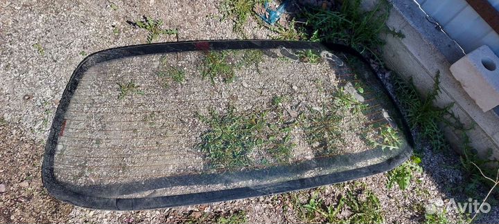 Заднее стекло Шевроле Ланос