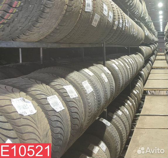 Nokian Tyres WR A4 225/55 R17 R