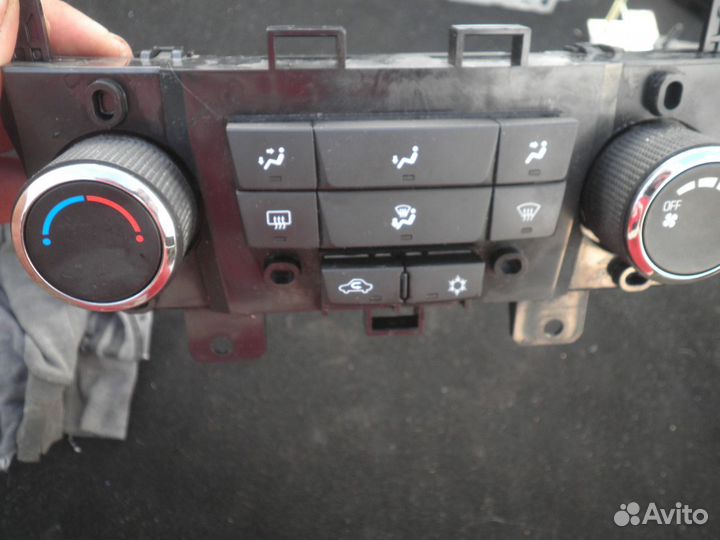 Блок управления отопителем chevrolet cruze