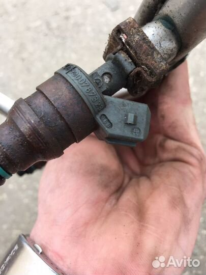 Топливная Мерс Е210 и форсунки М104