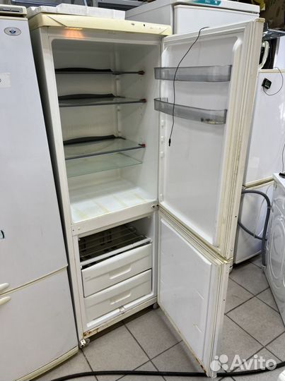 Холодильник snaige