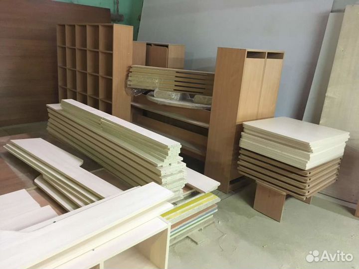 Распил и кромление мебельных деталей