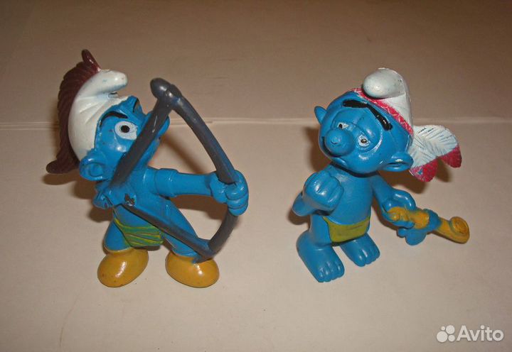 Солдатики киндеры Негры гдр и Индейцы. Смурфики