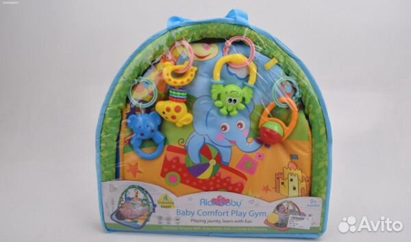 Коврик детский с погремушками