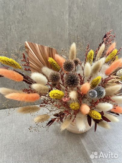 Композиция из сухоцветов Артишок