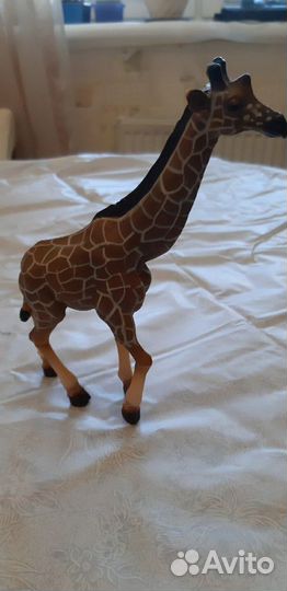 Фигурки животных реалистичные