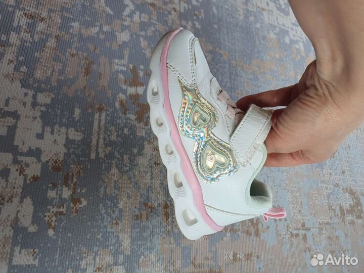 Кроссовки для девочки, ботиночки весна 25 размер