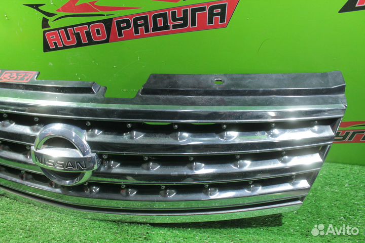 Решетка радиатора nissan GY50,PNY50,PY50,Y50 fuga