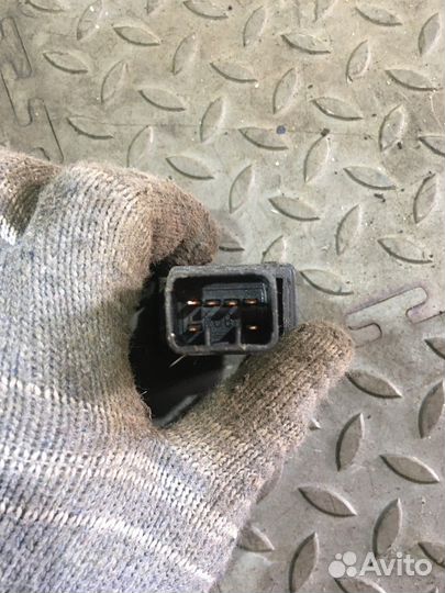 Кнопка обогрева сидений (Geely MK)