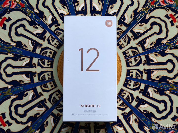 Xiaomi 12, 8/256 ГБ