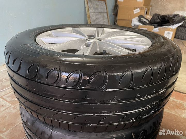 Kormoran Ultra High Performance 235/55 R17 103W