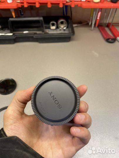 Объектив Sony 35mm f/1.8 (SEL35F18)