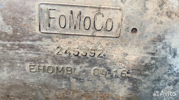 Глушитель средний и задний бачок пробег 30 тыс