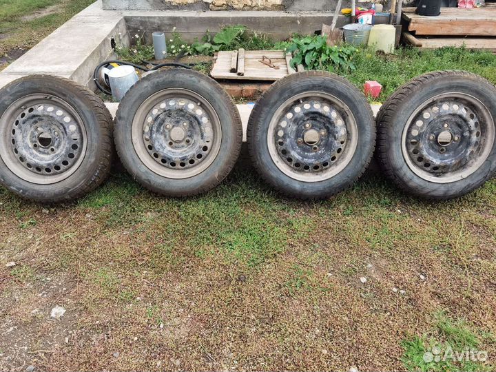 R15 Yokohama Ice Guard IG55 195/60, PCD 4x114.3 DIA 67.1