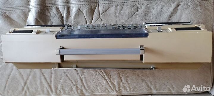 Магнитола с радио Sharp GF-787