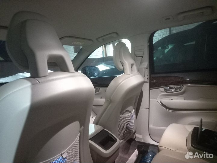 Volvo XC90 2.0 AT, 2016, 140 000 км