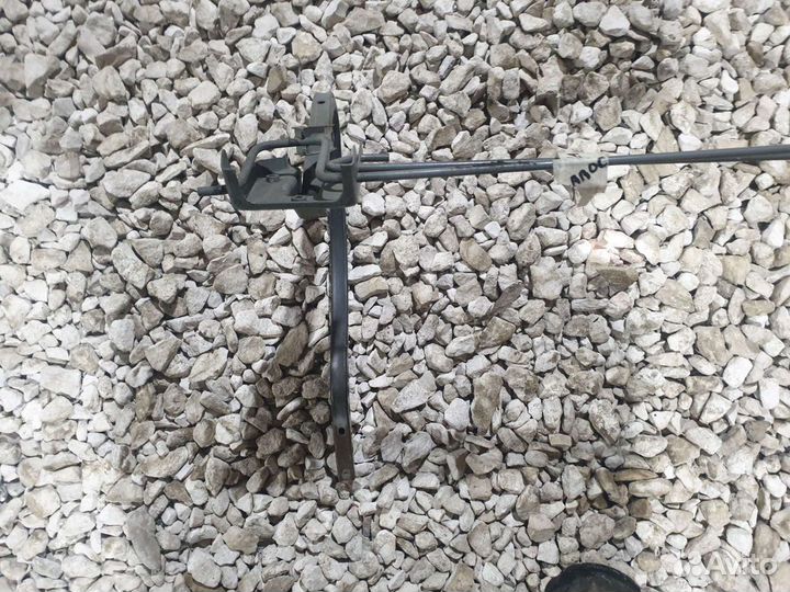 Петли багажника Ланос Lanos