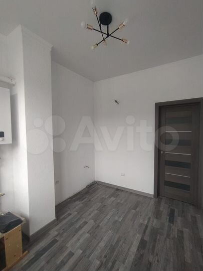 1-к. квартира, 37 м², 4/4 эт.