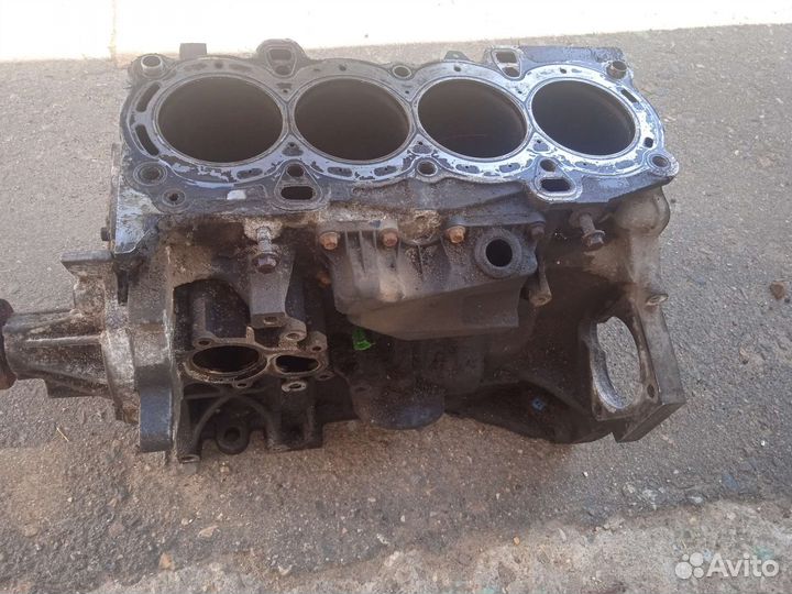 Блок цилиндров Форд Фокус 2 3 1.6 115 hxda