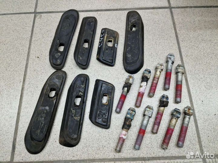 Крепёж/Резинки рейлингов Ауди 80, 100/А6 С4 Avant