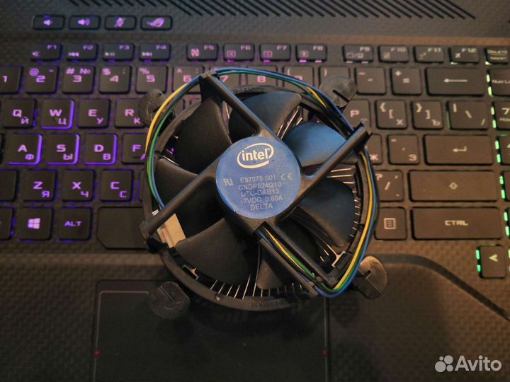 Куллер для процессора intel