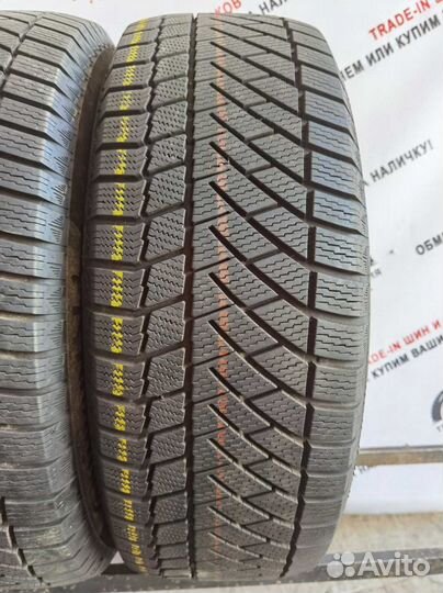 Continental ContiVikingContact 6 235/60 R17 97V