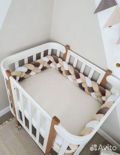 Бортик косичка в кроватку